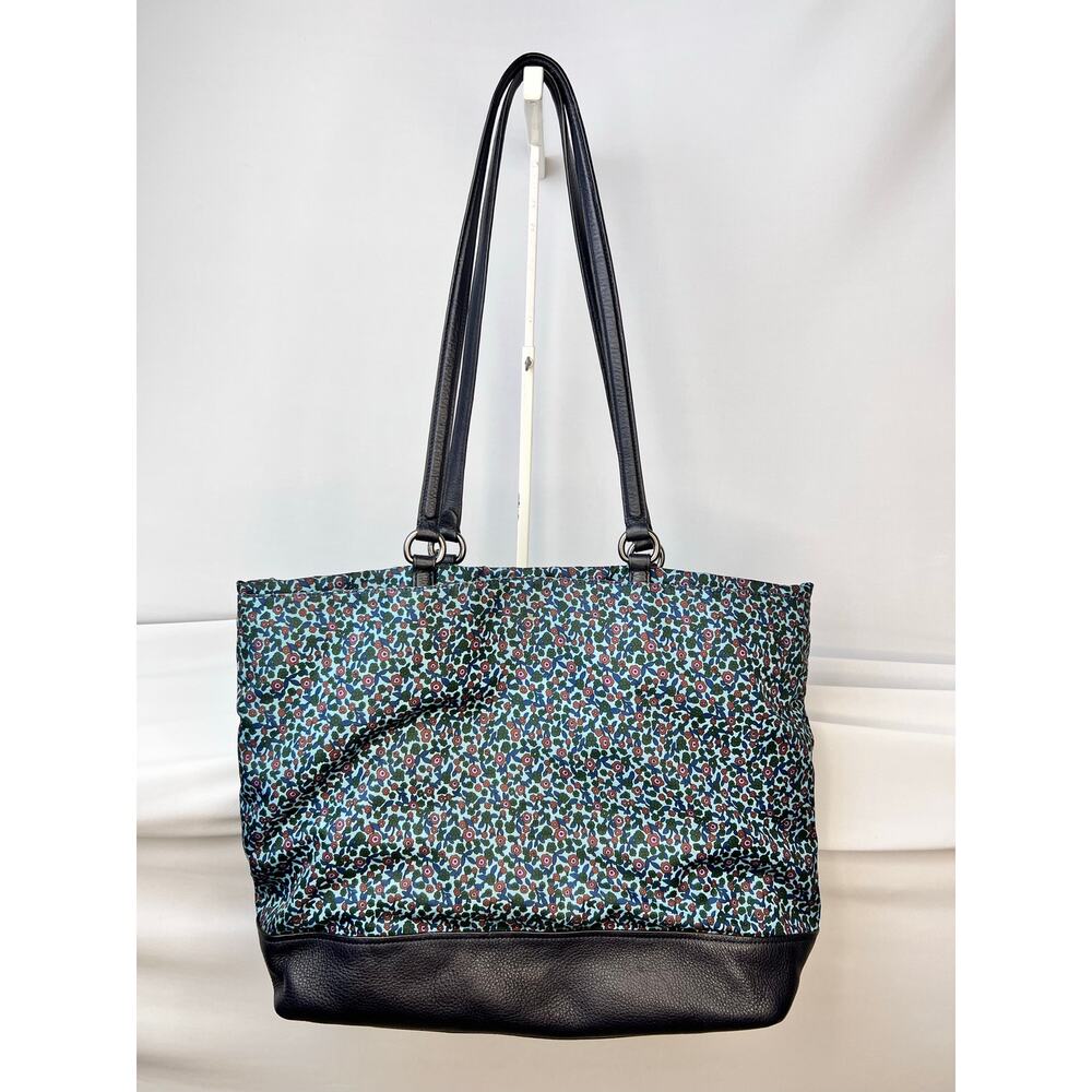 Coach Ranch Floral blue Nylon and Leather Large Tote Bag F59435 - Picture 2 of 11